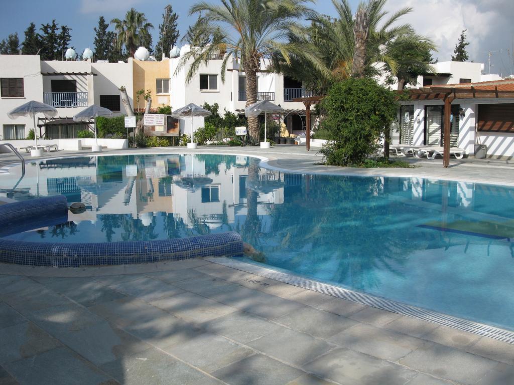 Paphos Gardens Apartment Экстерьер фото