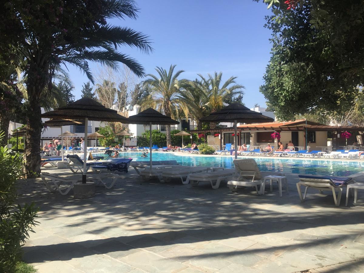 Paphos Gardens Apartment Экстерьер фото