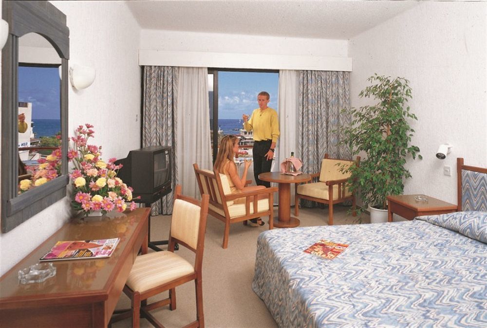 Paphos Gardens Apartment Экстерьер фото