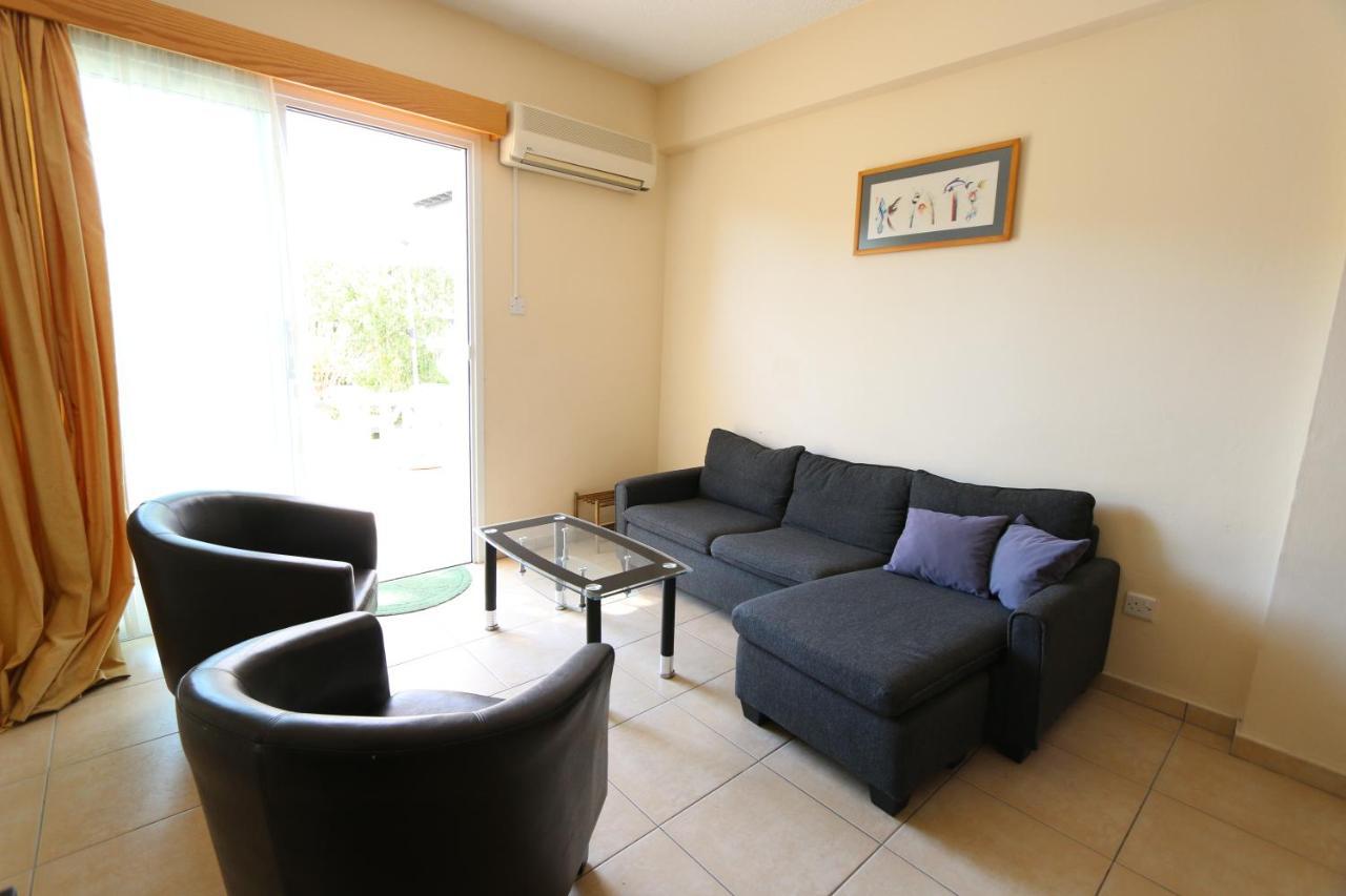 Paphos Gardens Apartment Экстерьер фото